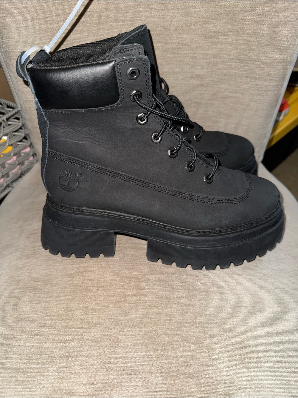 Timberland Women's Black platform combat Sole Lace-Up Boots Sz 8